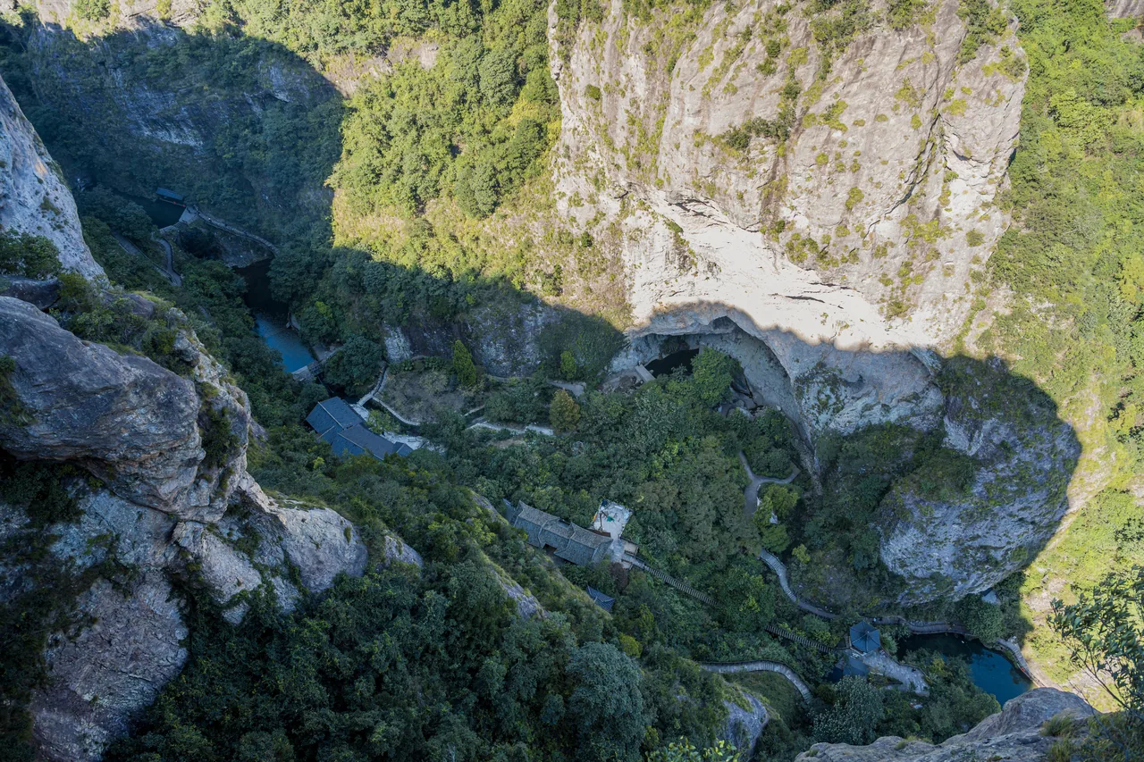 雁荡 · 百丈漈 · 雁荡山