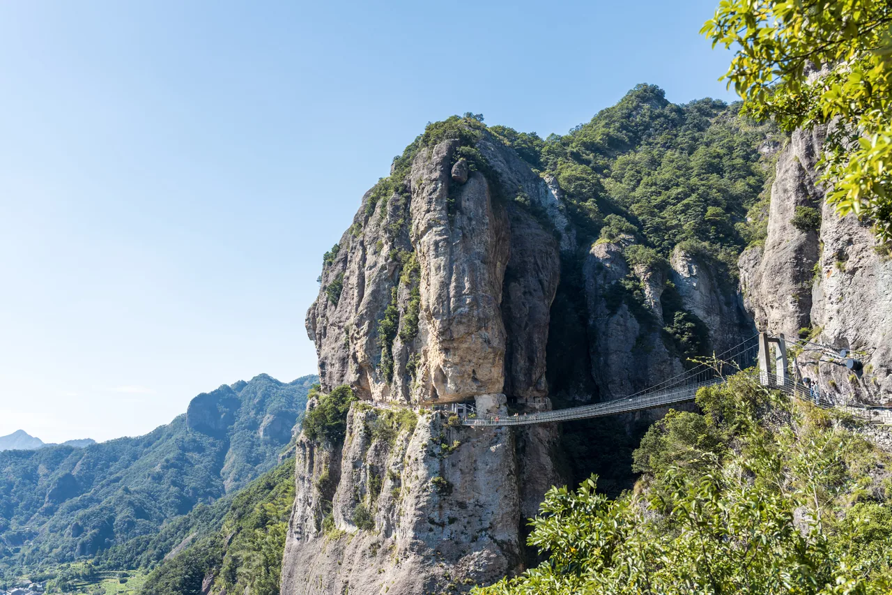 雁荡 · 百丈漈 · 雁荡山