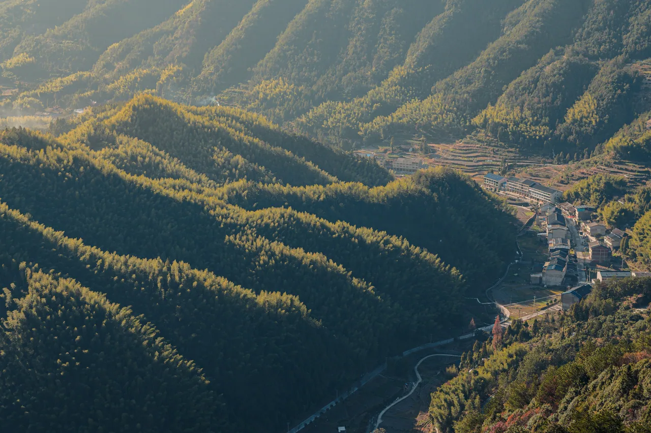 山海之间 · 桂山