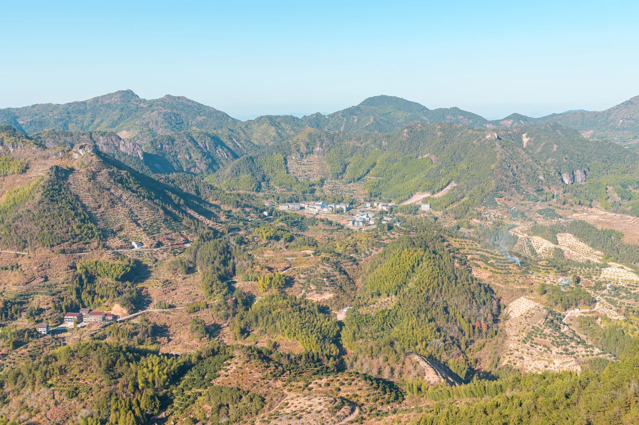 山海之间 · 桂山