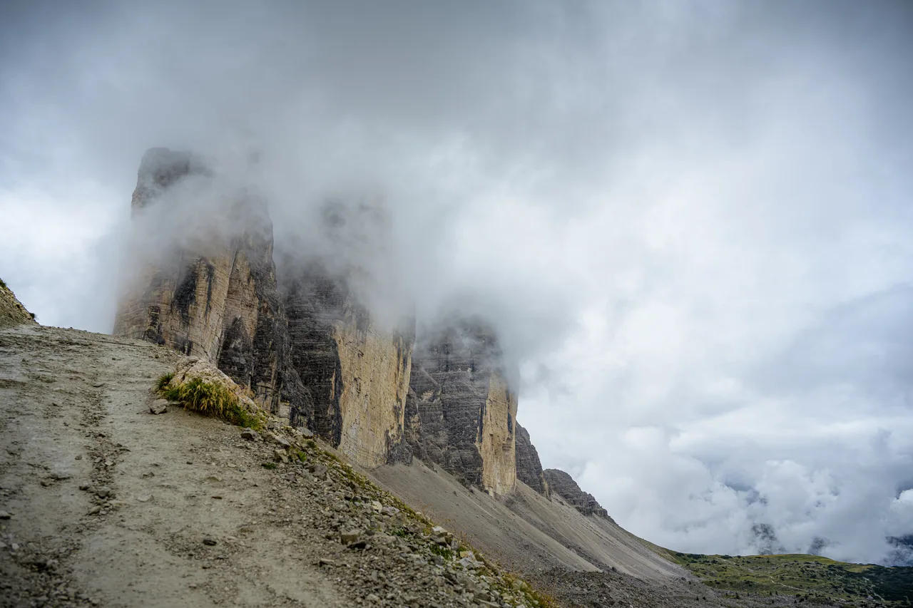 多洛米蒂 · 拉瓦雷多三峰