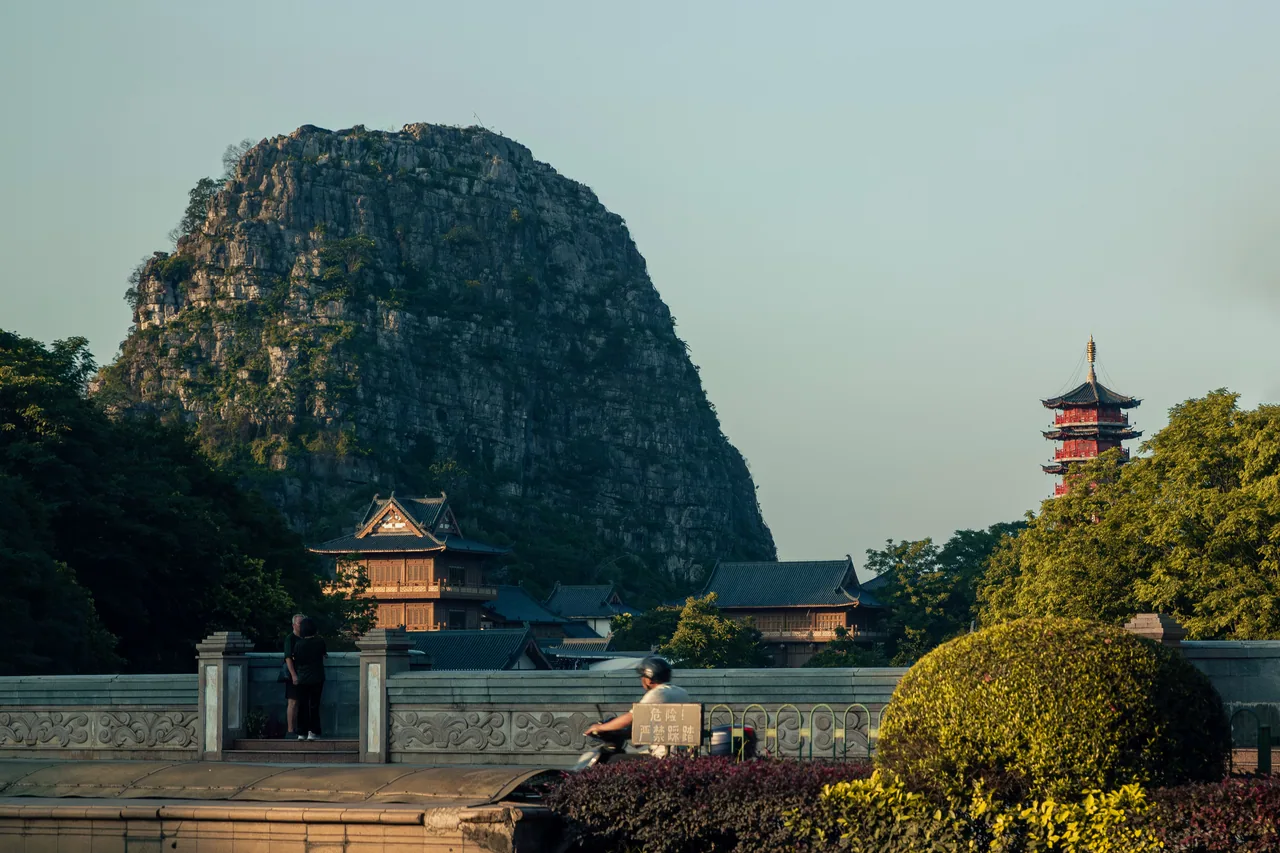 阳朔 · 武功山 · 桂林 · 阳朔