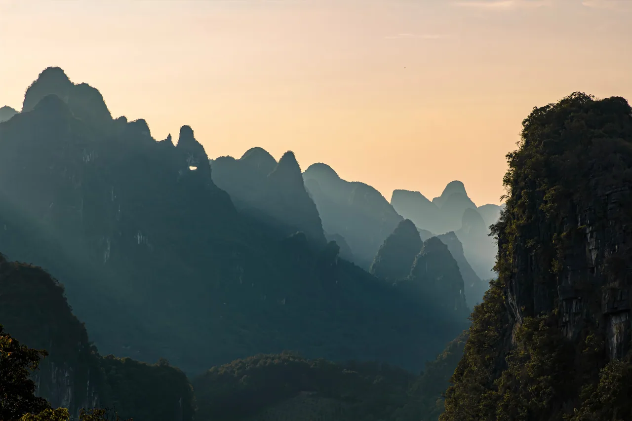 阳朔 · 武功山 · 桂林 · 阳朔