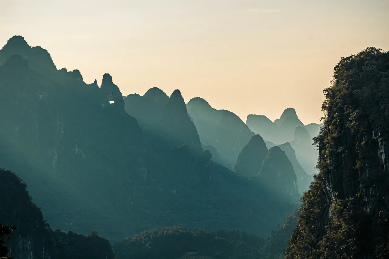 阳朔 · 武功山 · 桂林 · 阳朔