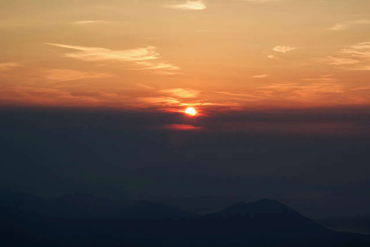阳朔 · 武功山 · 武功山