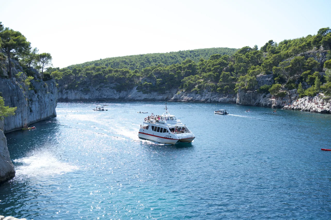 法兰西之旅 · 卡西斯海湾