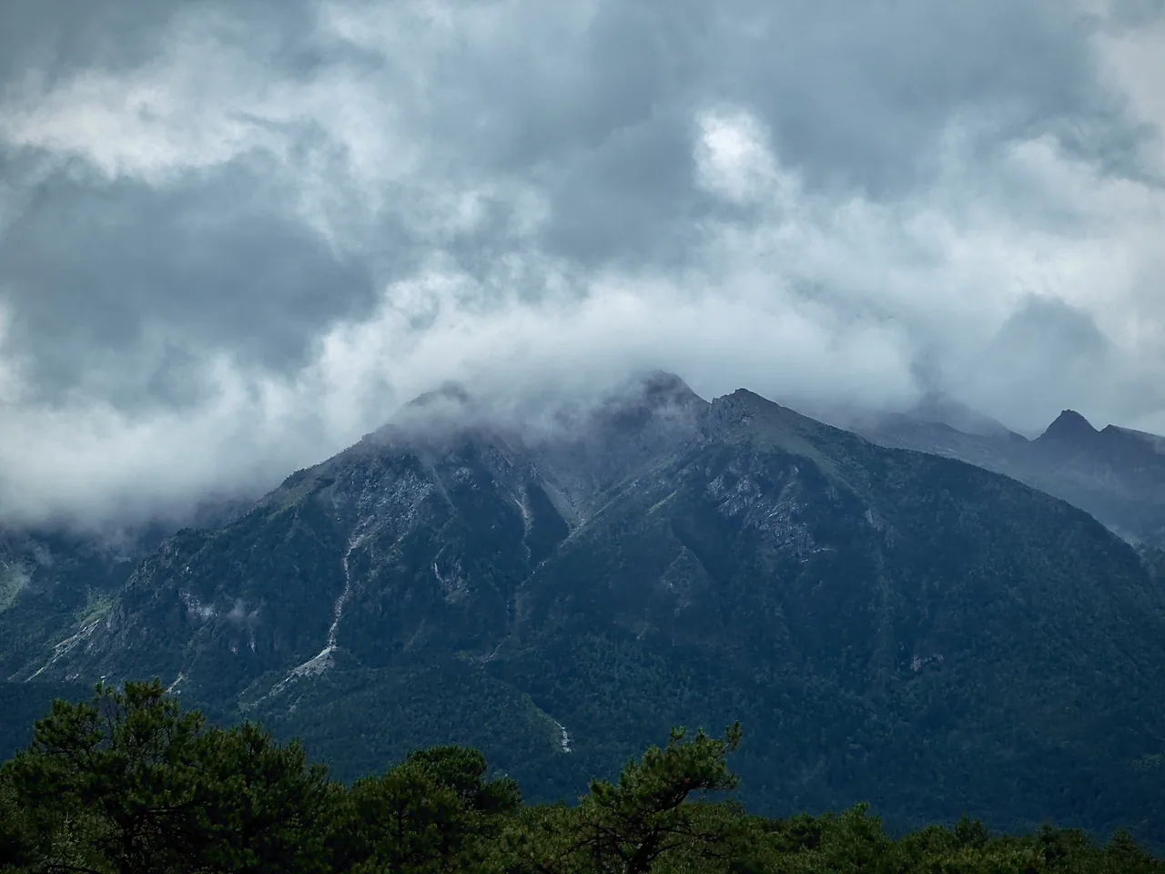 贵阳 · 昆明 · 大理 · 丽江 · 丽江 · 玉龙雪山