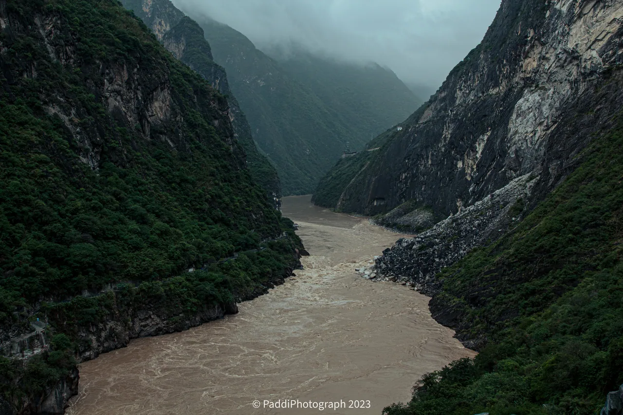 贵阳 · 昆明 · 大理 · 丽江 · 虎跳峡